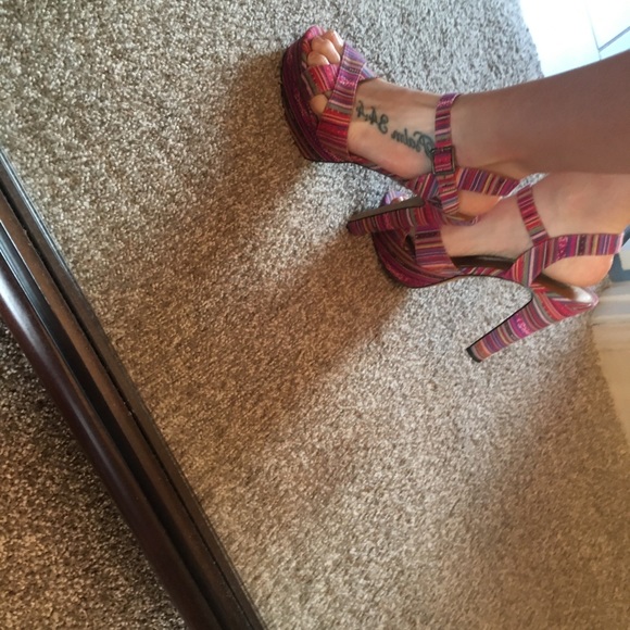 Steve Madden boho platform tribal heels size 10 - Picture 8 of 8